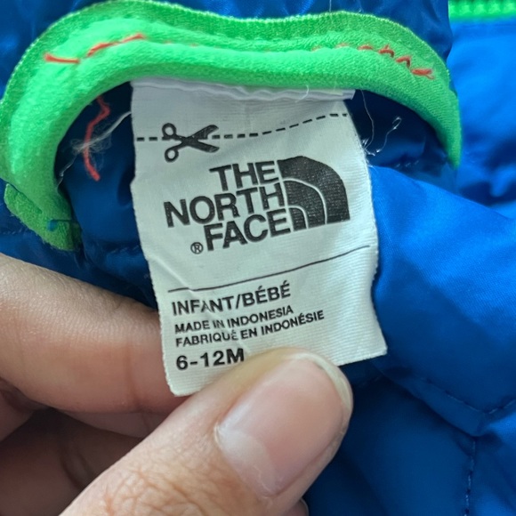 Blue Reservable toddler North Face coat - Picture 2 of 10